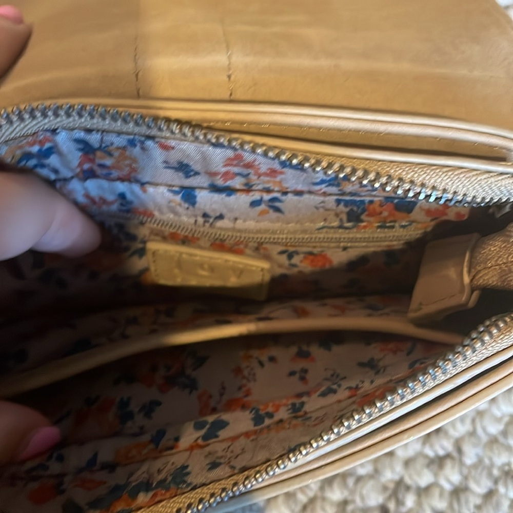 Bag bundle! - Picture 2 of 3